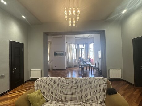 3 otaqlı mənzil, 130 m², Sahil: 440 000 ₼ 5