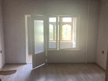 3 otaqlı mənzil, 70 m², Bakıxanov: 187 000 ₼ 3