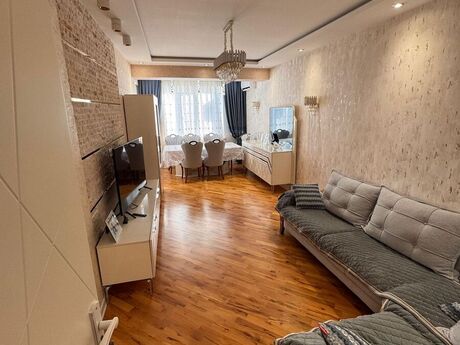 Объявление №6313427 - Баку, м. Ази Асланов, 4-комн., 138 м², 2/17 этаж