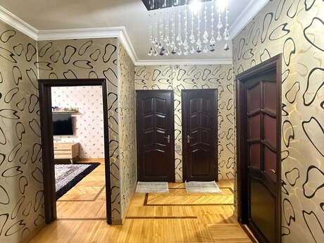Elan №6313344 - Bakı, Xalqlar Dostluğu m., 3 otaqlı, 80 m², 2/9 mərtəbə