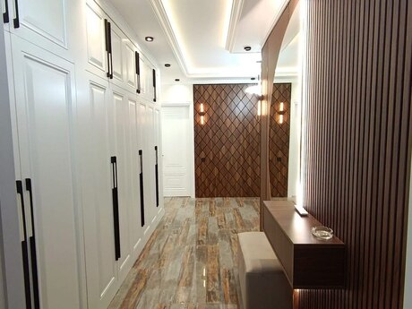 5 otaqlı mənzil, 160 m², 20 Yanvar: 480 000 ₼ 5