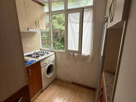 1 otaqlı köhnə tikili - Yasamal r. - 40 m²