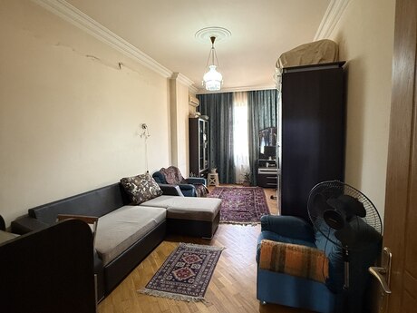 4 otaqlı mənzil, 175 m², Nizami: 420 000 ₼ 5