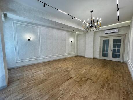 Kirayə 4 otaqlı mənzil, 220 m², Sahil: 5 000 ₼/ay 2