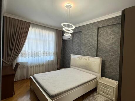 4 otaqlı mənzil, 140 m², 20 Yanvar: 370 000 ₼ 5