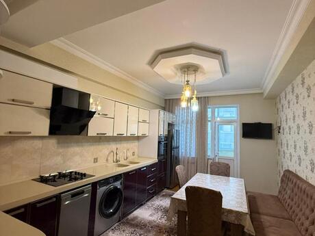 4 otaqlı mənzil, 140 m², 20 Yanvar: 370 000 ₼ 2