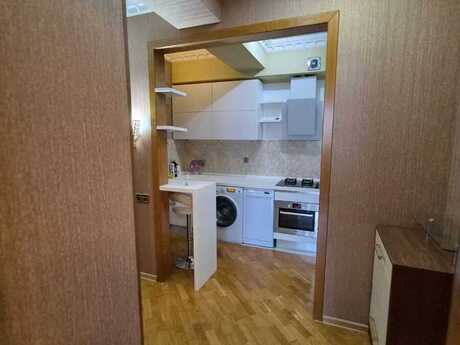 3 otaqlı mənzil, 80 m², 20 Yanvar: 236 000 ₼ 4