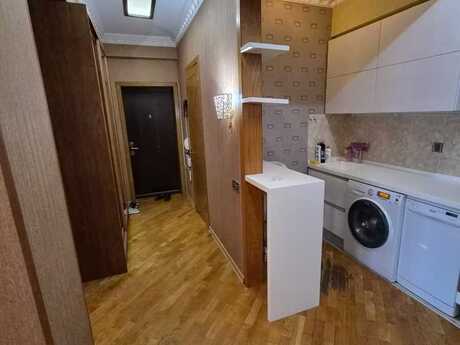 3 otaqlı mənzil, 80 m², 20 Yanvar: 236 000 ₼ 5