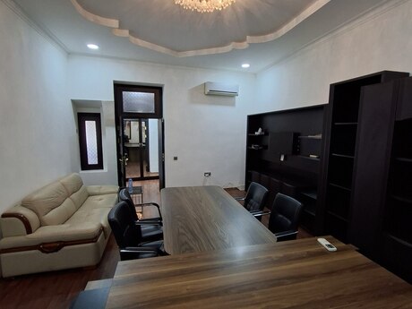 2-комн. офис - м. Ичеришехер - 60 м²