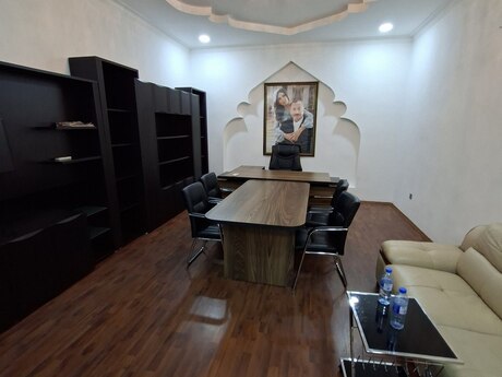 2-комн. офис - м. Ичеришехер - 60 м²