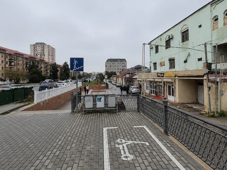 Объект - м. Насими - 400 м²
