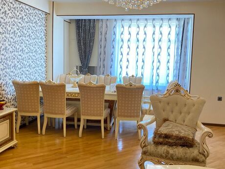 Kirayə 3 otaqlı mənzil, 148 m², 8 Noyabr: 1 000 ₼/ay 4