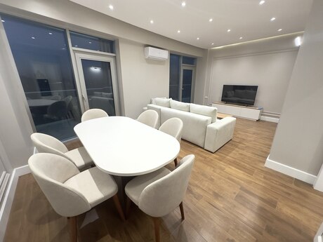Elan №6314201 - Bakı, Nizami m., 2 otaqlı, 80 m², 15/25 mərtəbə