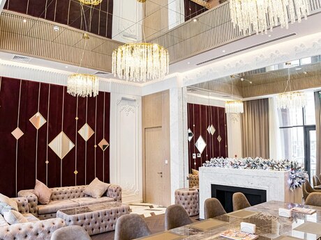 Obyekt - Ağ şəhər q. - 270 m²