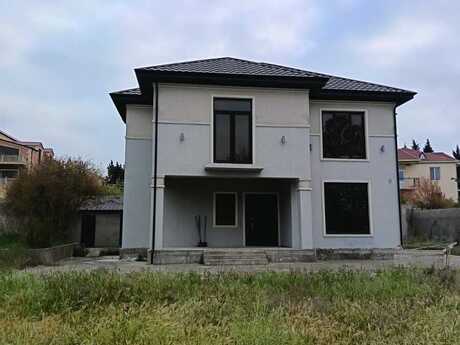 5 otaqlı həyət evi/bağ evi - Novxanı q. - 400 m²