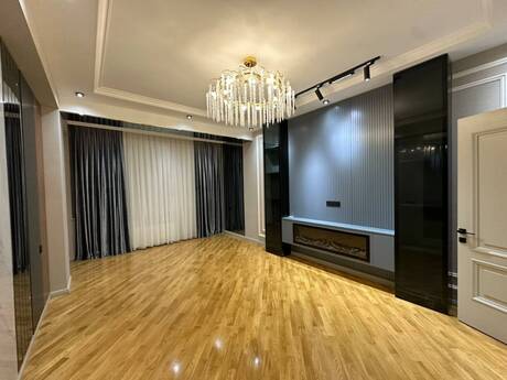 4 otaq · 133 m² · 14/17 mərtəbə, Qara Qarayev