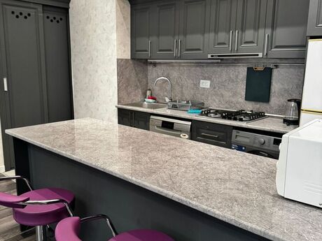 2-комн. новостройка - м. Низами - 99 м²