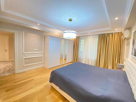 Kirayə 3 otaqlı mənzil, 105 m², İçəri Şəhər: 2 300 ₼/ay 4