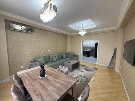 Elan №6314876 - Bakı, Şah İsmayıl Xətai m., 2 otaqlı, 77 m², 5/18 mərtəbə