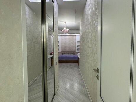 4 otaqlı mənzil, 200 m², Əhmədli: 470 000 ₼ 5