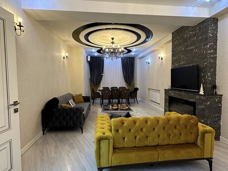 Elan №6314921 - Bakı, Əhmədli m., 4 otaqlı, 200 m², 4/17 mərtəbə