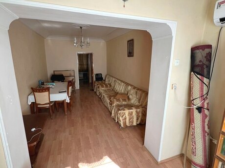 Elan №6315046 - Bakı, Elmlər Akademiyası m., 2 otaqlı, 60 m², 4/5 mərtəbə