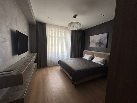Kirayə 3 otaqlı mənzil, 110 m², Nərimanov: 2 300 ₼/ay 3