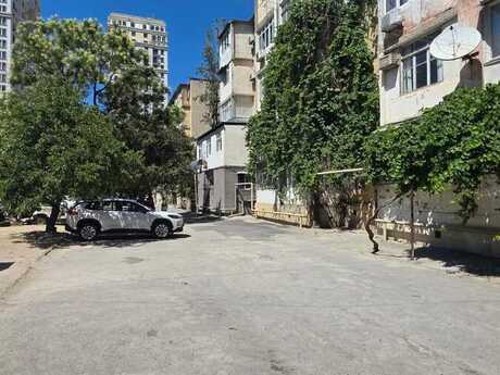Elan №6315313 - Bakı, Elmlər Akademiyası m., 2 otaqlı, 45 m², 4/5 mərtəbə