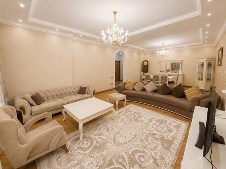9 otaqlı həyət evi, 380 m², Azadlıq Prospekti: 590 000 ₼ 4