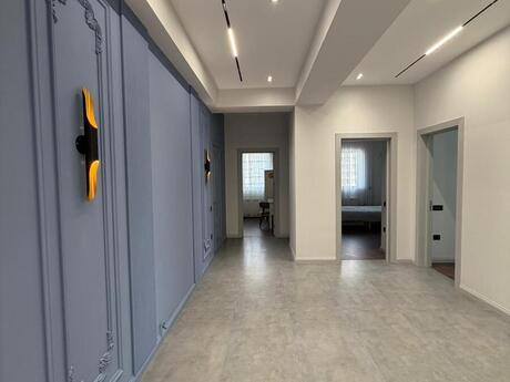 Elan №6315570 - Bakı, Ağ şəhər q., 4 otaqlı, 170 m², 8/17 mərtəbə