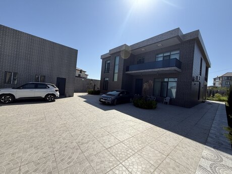 7 otaqlı həyət evi/bağ evi - Fatmayı q. - 400 m²
