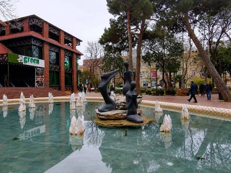 Elan №6316294 - Bakı, Sahil m., 3 otaqlı, 85 m², 3/3 mərtəbə