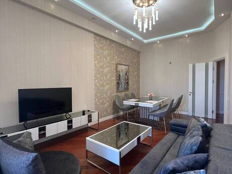 2-room apartment for rent, 60 m², Nizami: 100 ₼/mo 2