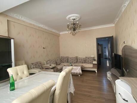 Kirayə 2 otaqlı mənzil, 75 m², Qara Qarayev: 670 ₼/ay 4