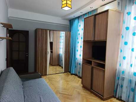 Elan №6315889 - Bakı, Şah İsmayıl Xətai m., 3 otaqlı, 105 m², 3/18 mərtəbə