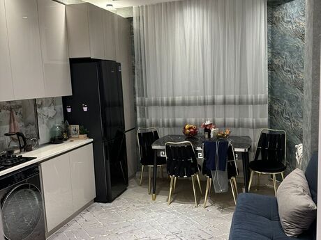 Объявление №6316041 - Баку, м. Халглар Достлугу, 1-комн., 52 м², 5/15 этаж