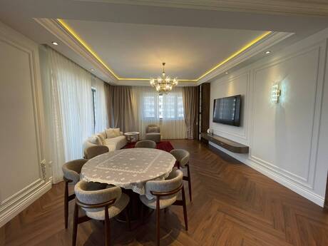 3 otaqlı yeni tikili - Ağ şəhər q. - 157 m²