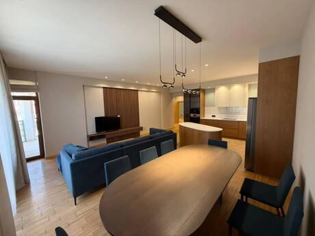 4 otaqlı mənzil, 165 m², 28 May: 660 000 ₼ 4