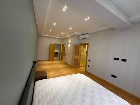 4 otaqlı mənzil, 165 m², 28 May: 660 000 ₼ 5
