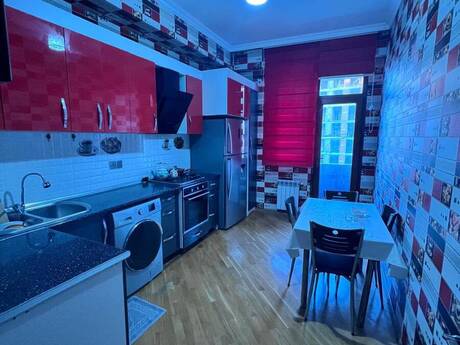 Kirayə 2 otaqlı mənzil, 95 m², Memar Əcəmi: 699 ₼/ay 4