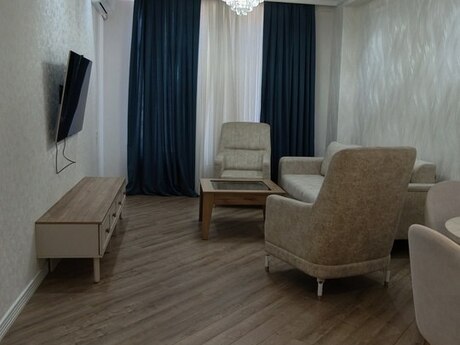 Kirayə 3 otaqlı mənzil, 110 m², Nəsimi: 1 200 ₼/ay 2