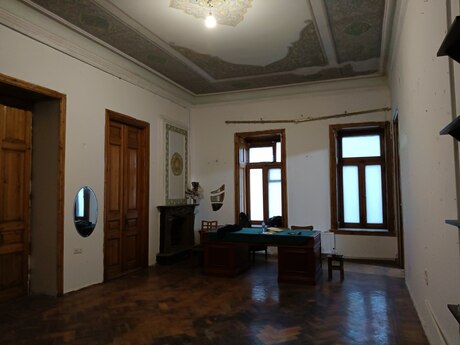 Elan №6316806 - Bakı, Nizami m., 10 otaqlı, 414 m², 2/2 mərtəbə