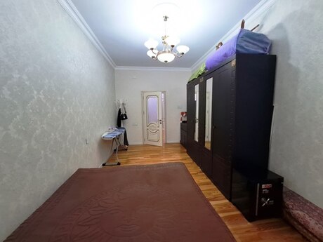 3 otaqlı mənzil, 130 m², Qara Qarayev: 285 000 ₼ 2
