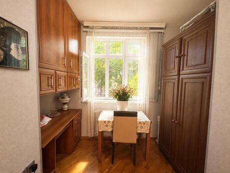 1 otaqlı mənzil, 43 m², 28 May: 159 000 ₼ 3