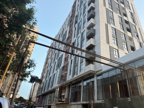3 otaq · 127 m² · 10/12 mərtəbə, İnşaatçılar