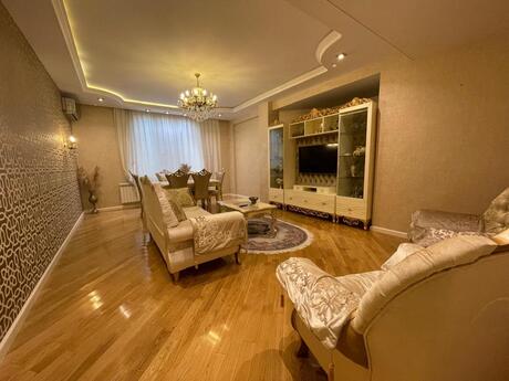 5 otaqlı mənzil, 250 m², 28 May: 800 000 ₼ 3