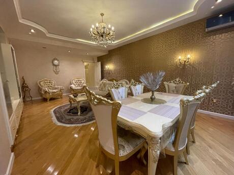 5 otaqlı mənzil, 250 m², 28 May: 800 000 ₼ 4