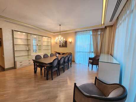 Kirayə 3 otaqlı mənzil, 150 m², İçəri Şəhər: 3 000 ₼/ay 3