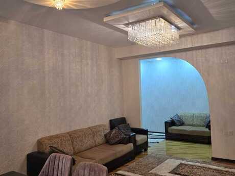 3-комн. новостройка - м. 20 января - 117 м²