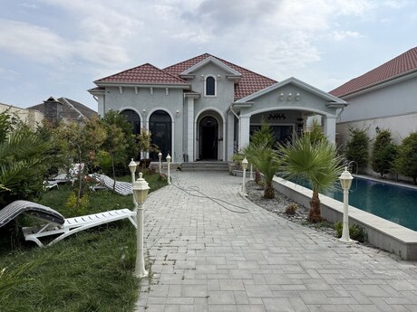 Mərdəkanda 4 otaqlı həyət evi kirayə verilir, 250 m², 1 200 AZN/ay, şəkil 2 / 12